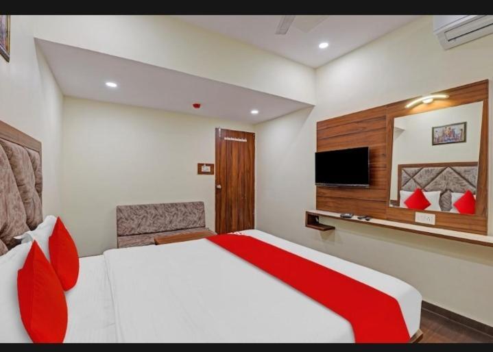 Hotel Swagat Inn Ahmedabad Bagian luar foto
